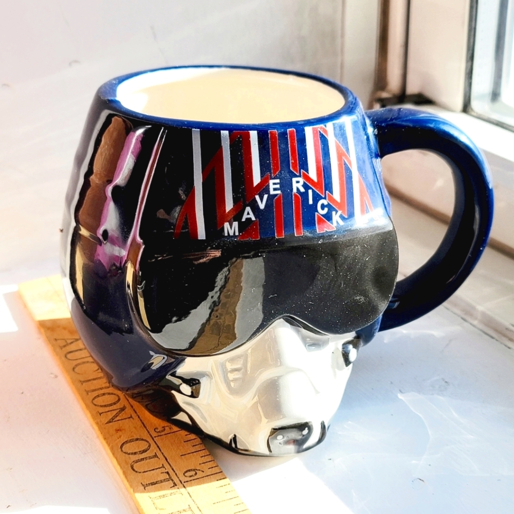 TOP GUN 🇺🇸 Maverick Mug FIGHTER PILOT HELMET Cup